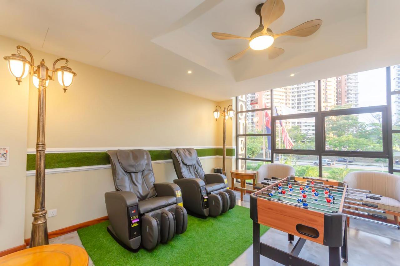 Aladdin Dream Hotel Johor Bahru Bagian luar foto