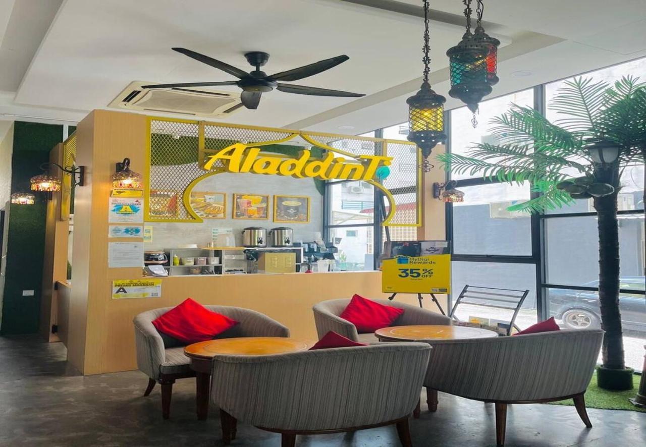 Aladdin Dream Hotel Johor Bahru Bagian luar foto
