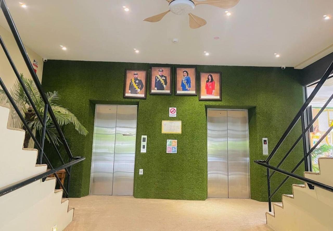 Aladdin Dream Hotel Johor Bahru Bagian luar foto