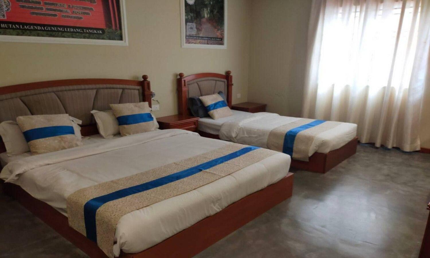 Aladdin Dream Hotel Johor Bahru Bagian luar foto